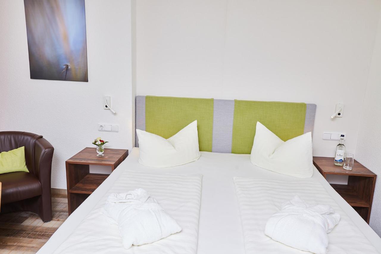 Wohlfuehlhotel Frohsinn 费斯恩 外观 照片