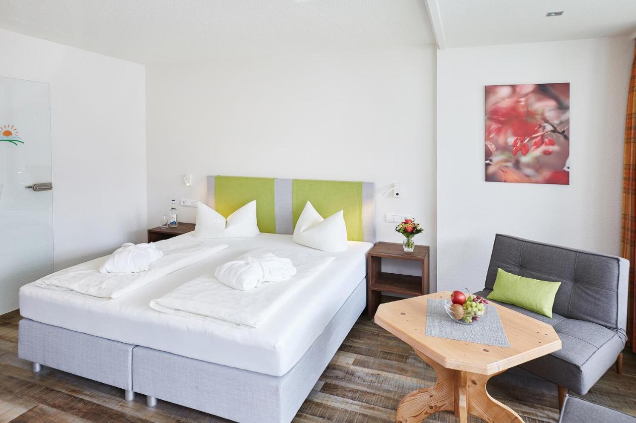 Wohlfuehlhotel Frohsinn 费斯恩 外观 照片