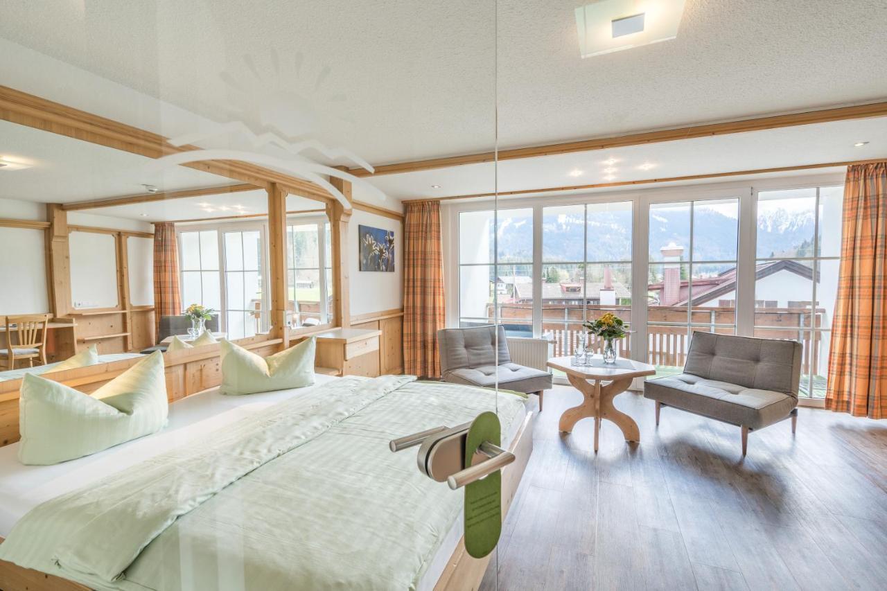 Wohlfuehlhotel Frohsinn 费斯恩 外观 照片
